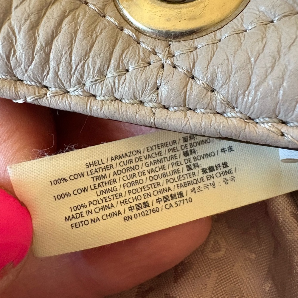 Kate Spade | Neutral Lavender Quilted Women's Medium Shoulder Bag - Picture 16 of 16
